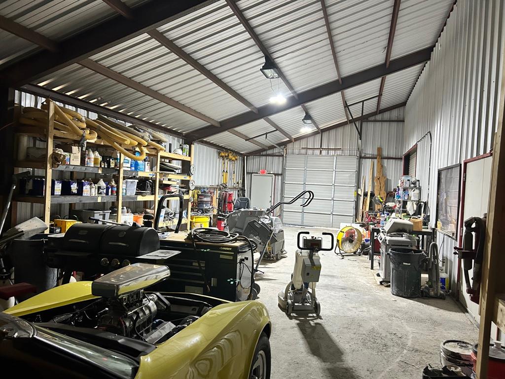 na - Commercial Sale