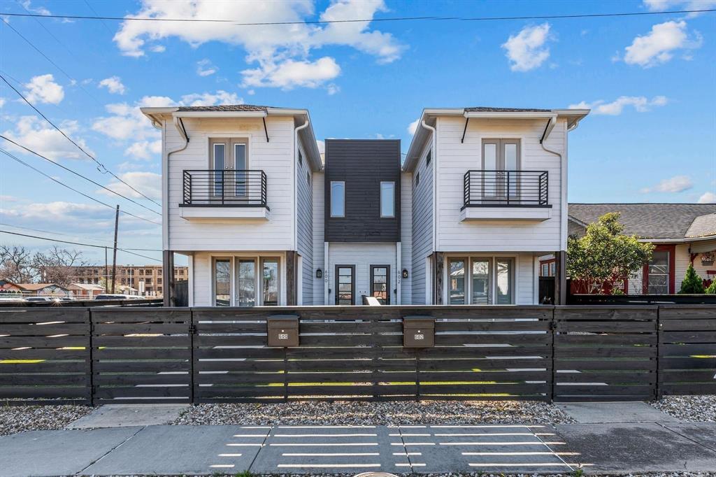 Dallas Land & Loan 03 - Residential Lease