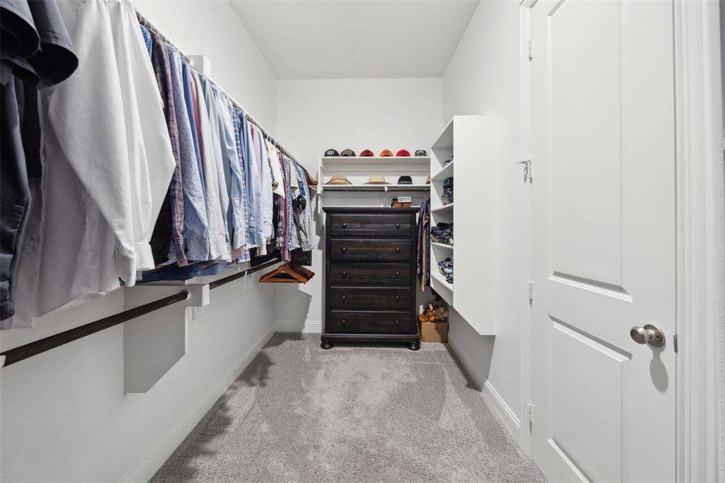 Farmers Branch, Texas 75234, United States, 3 Bedrooms Bedrooms, ,2 BathroomsBathrooms,Residential,Pending,19623