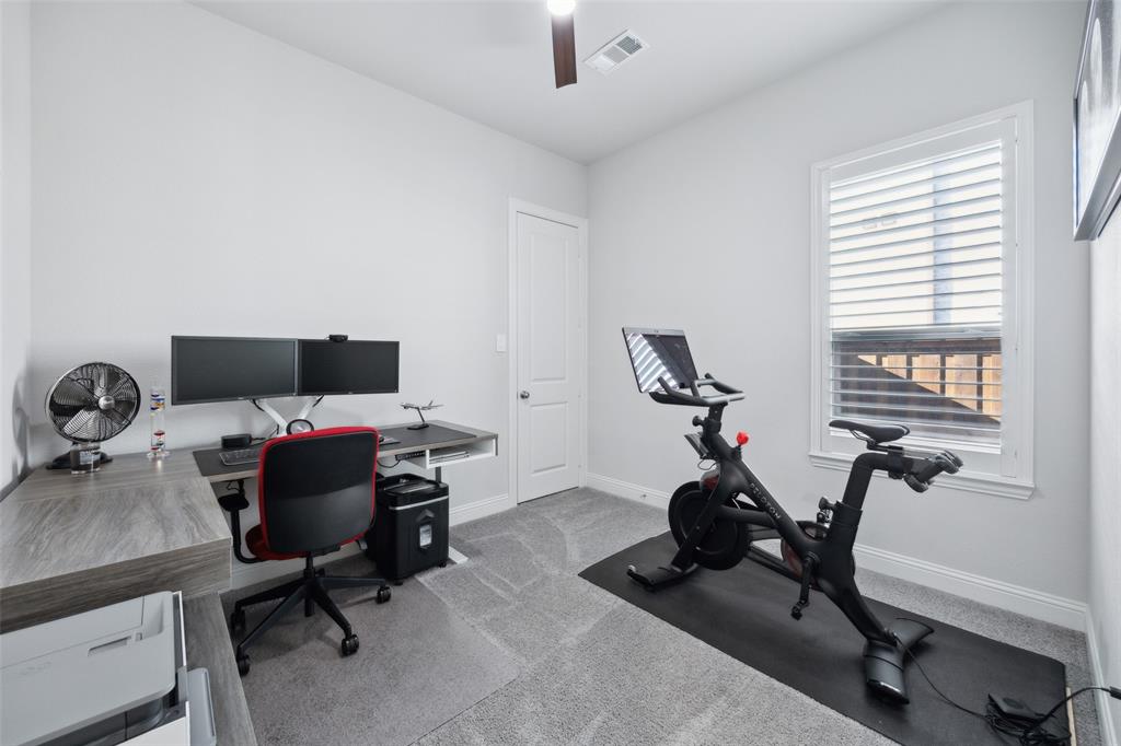 Farmers Branch, Texas 75234, United States, 3 Bedrooms Bedrooms, ,2 BathroomsBathrooms,Residential,Pending,19623