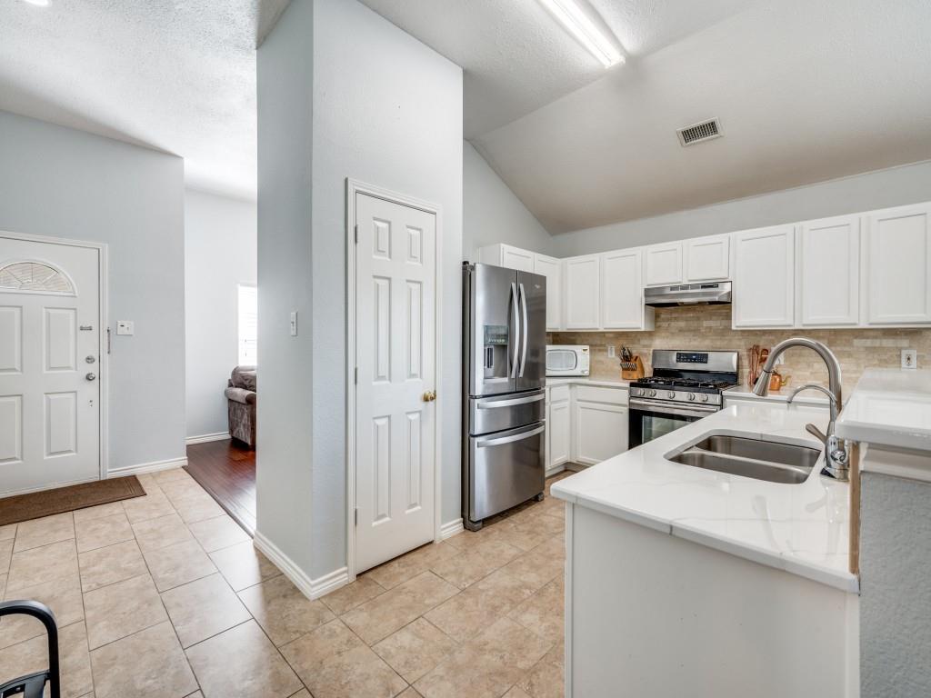 6805 Geyser Trail