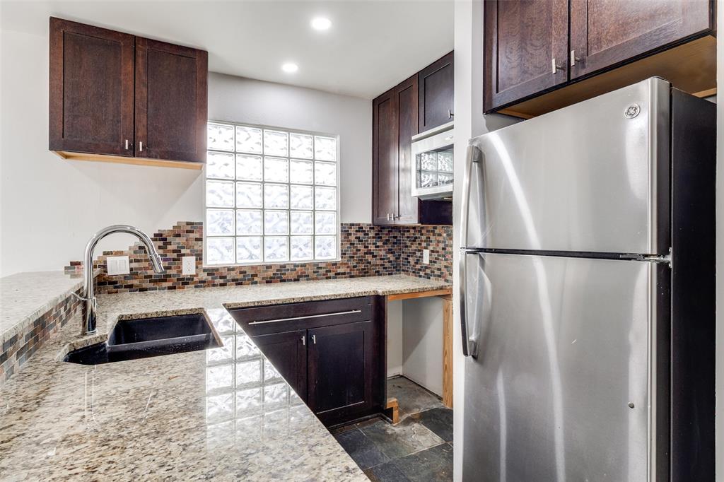 Cole Ave Condos - Residential