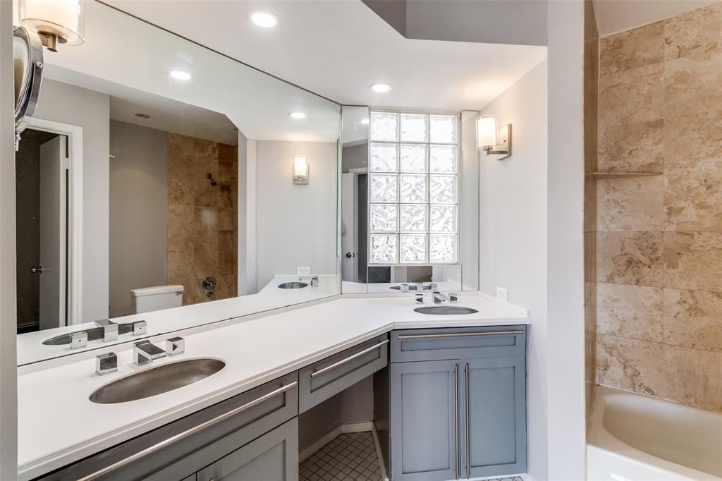 Cole Ave Condos - Residential