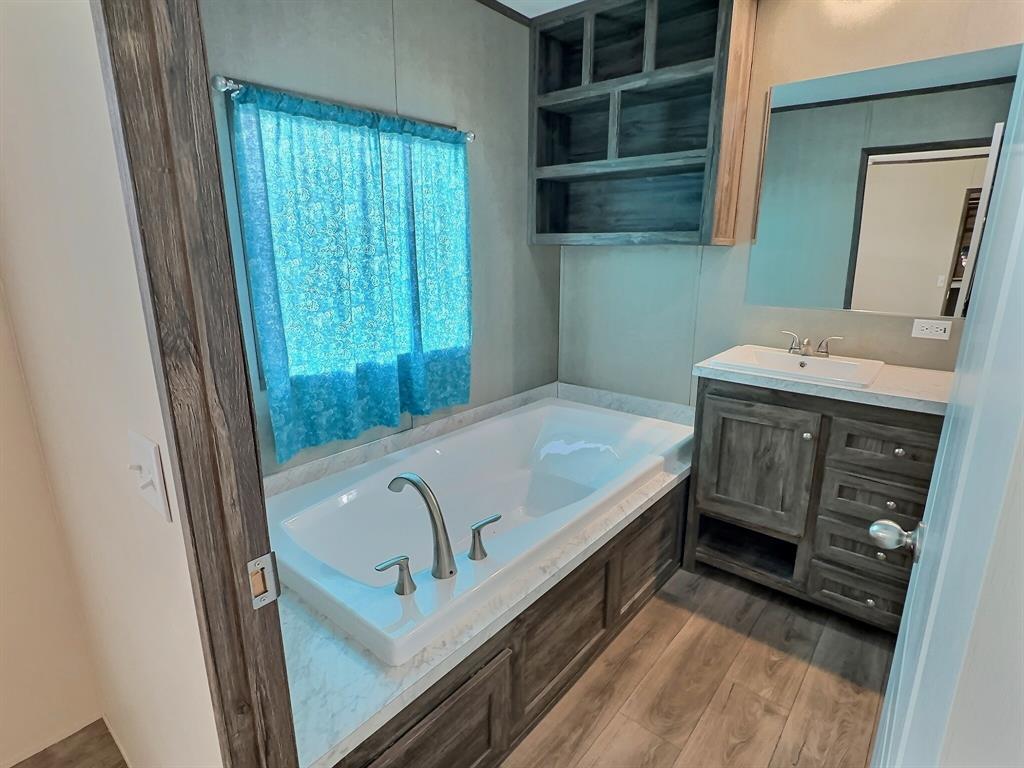 Thunderbird Bay Sec II - Residential