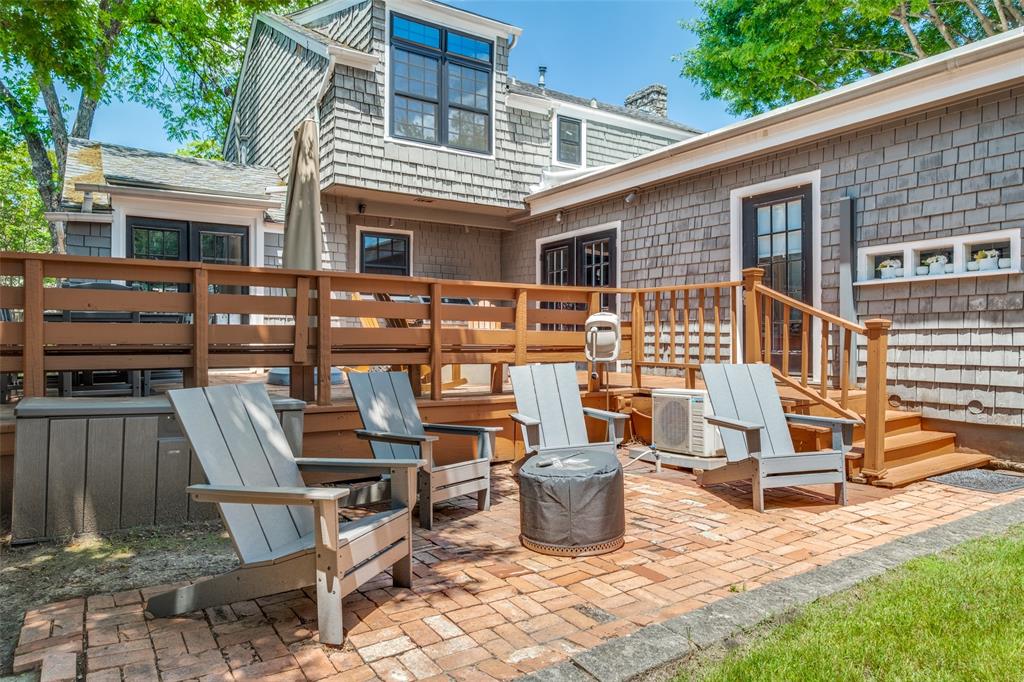 2829 Lovers Lane