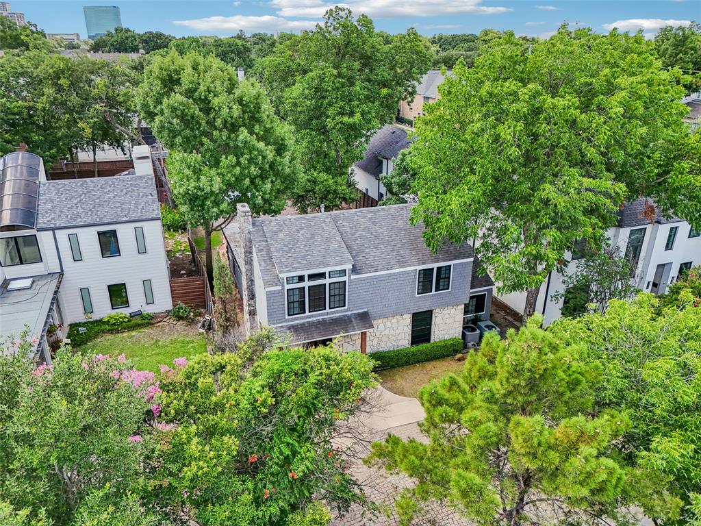 2829 Lovers Lane