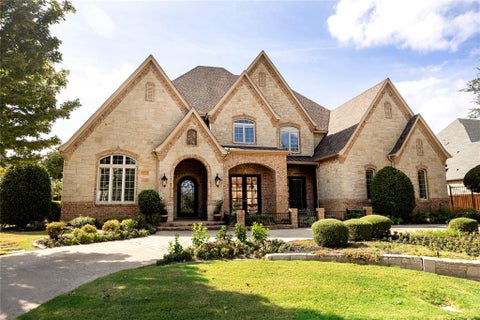 Photo of 2109 Miracle Point Drive, Southlake, TX 76092 (MLS # 21399542)
