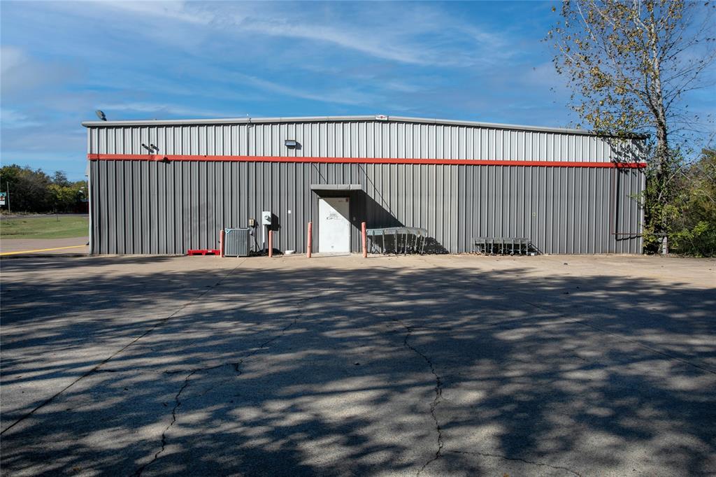 S2050 - Commercial Sale