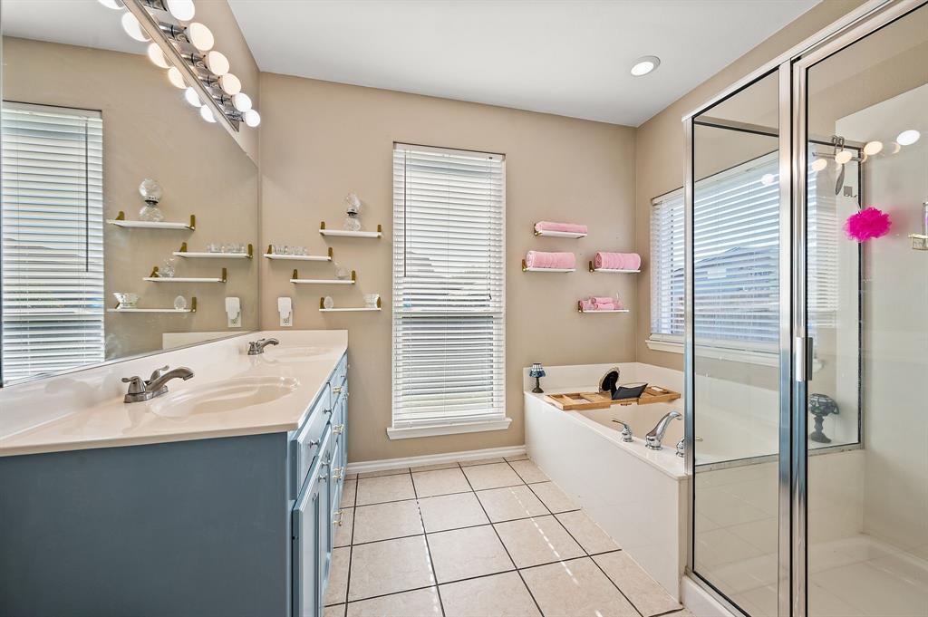 Fossil Hill Estates - Residential