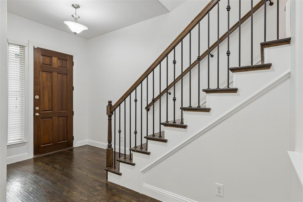 833 Rohan Drive