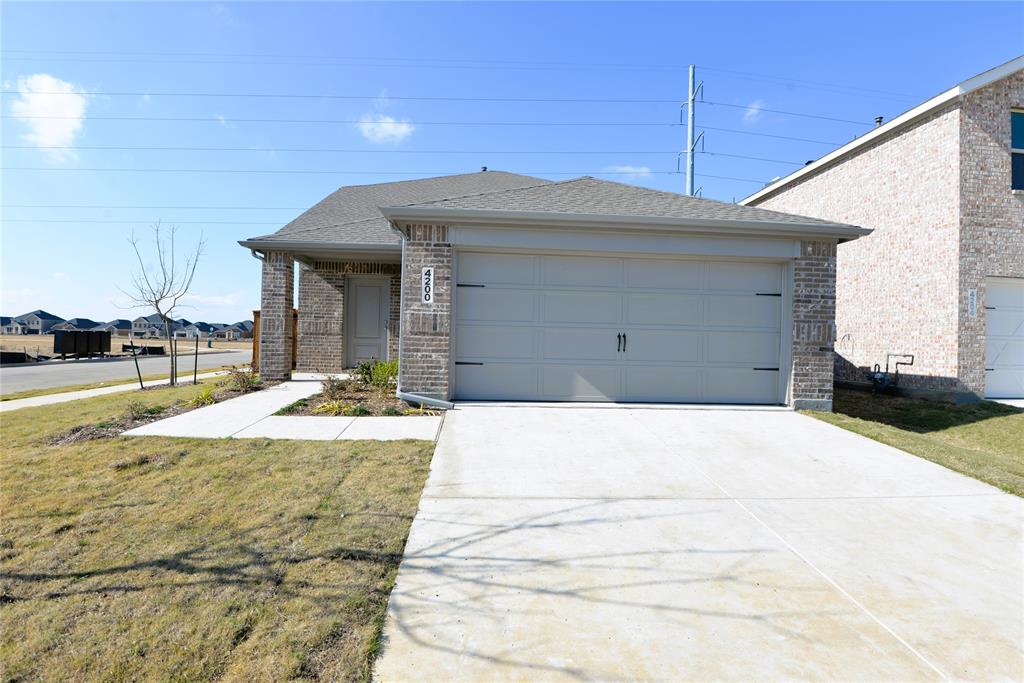 4200 Apollo Bay Avenue