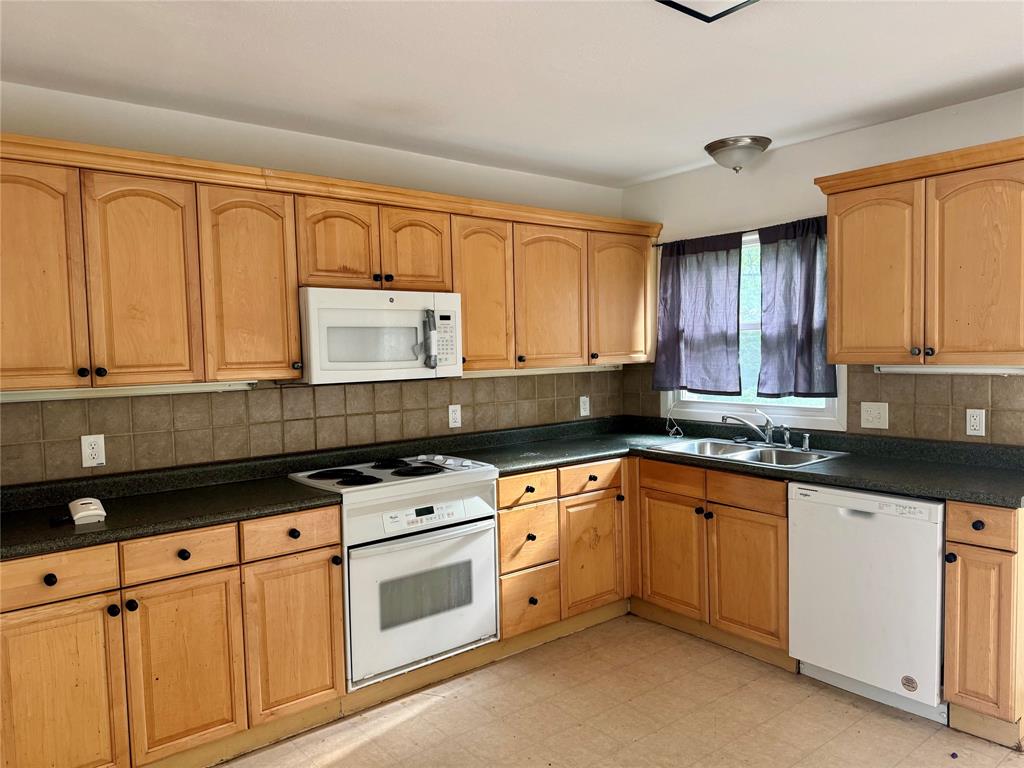 1706 Stewart Drive