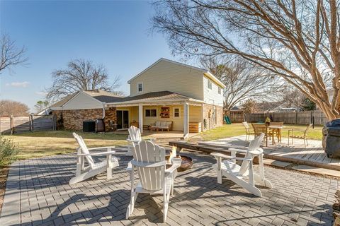 1225 Sleepy Hollow Court Grapevine TX 76051