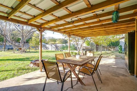 A home in Benbrook