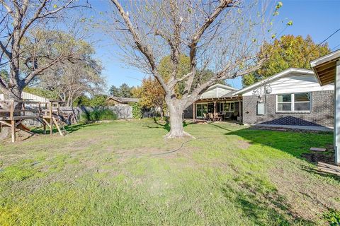 A home in Benbrook