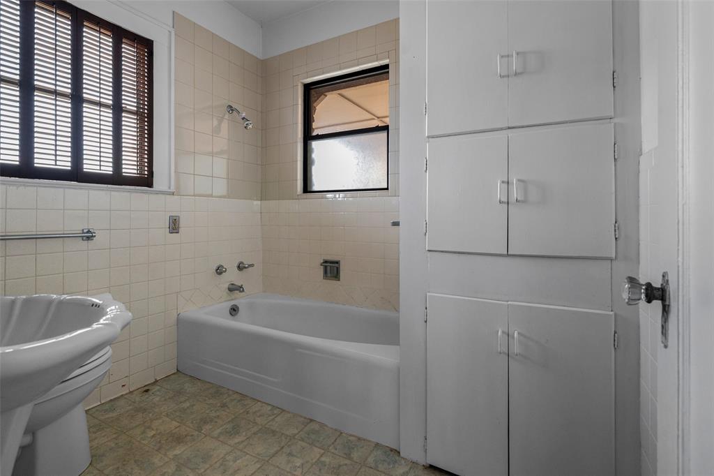 Milam co school land - Residential