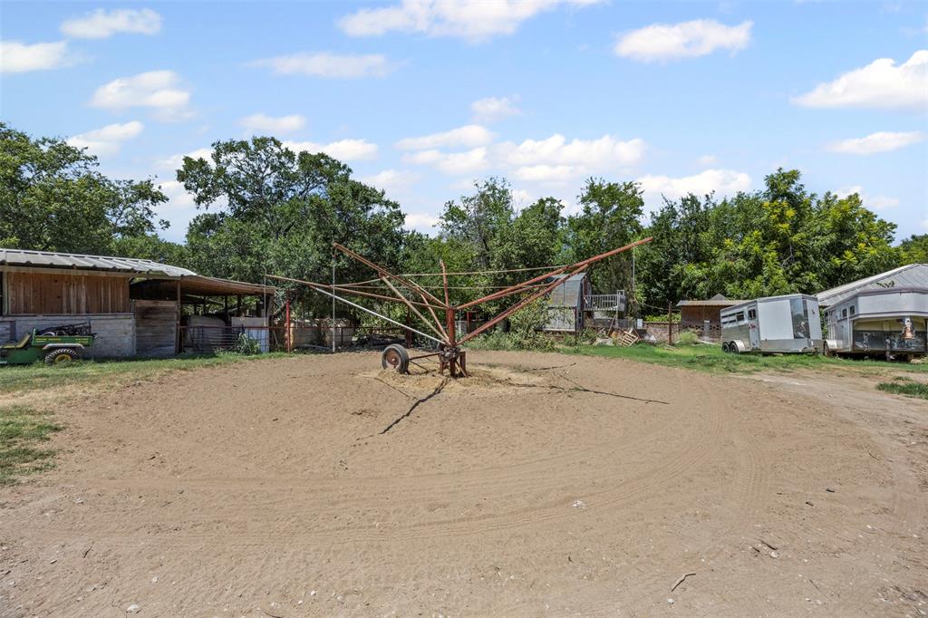 Weisenberger Sunny Hill Garden - Residential