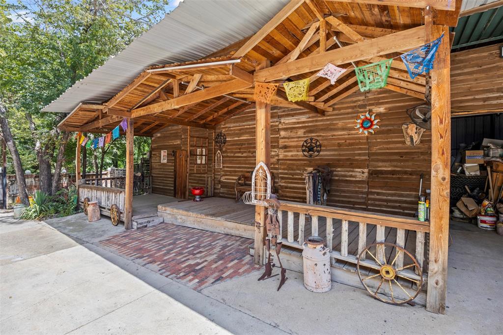 Weisenberger Sunny Hill Garden - Residential