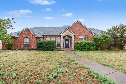 Photo of 5840 Deerfield Lane, Midlothian, TX 76065 (MLS # 21399849)
