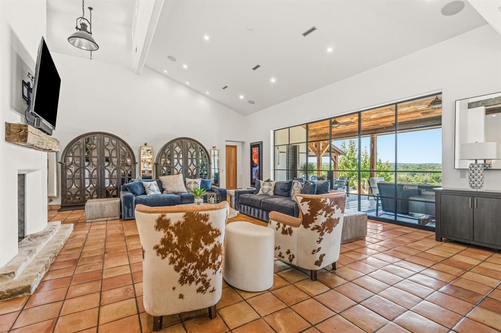 Lazy H Add - Residential