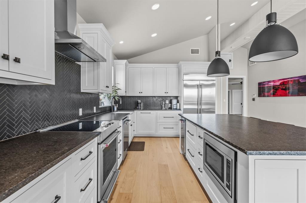 Lazy H Add - Residential