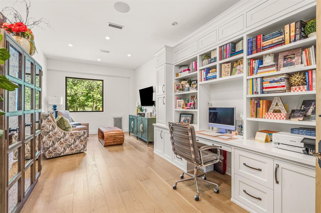 Lazy H Add - Residential