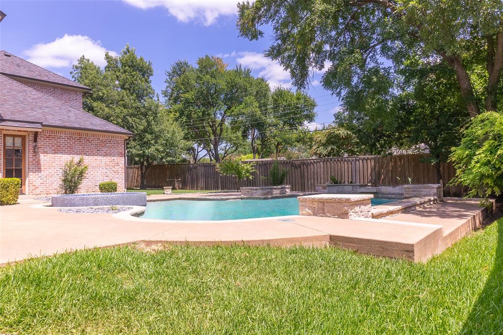 Northwood Hills 01 - Residential