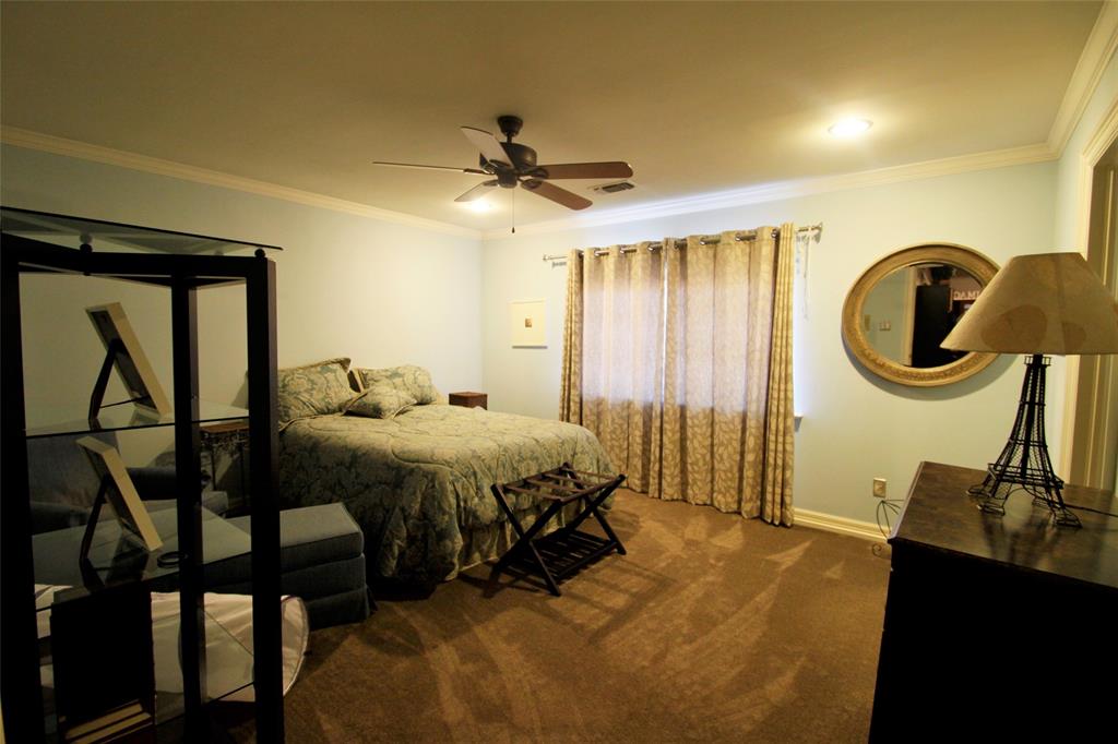 Town Oaks - Residential