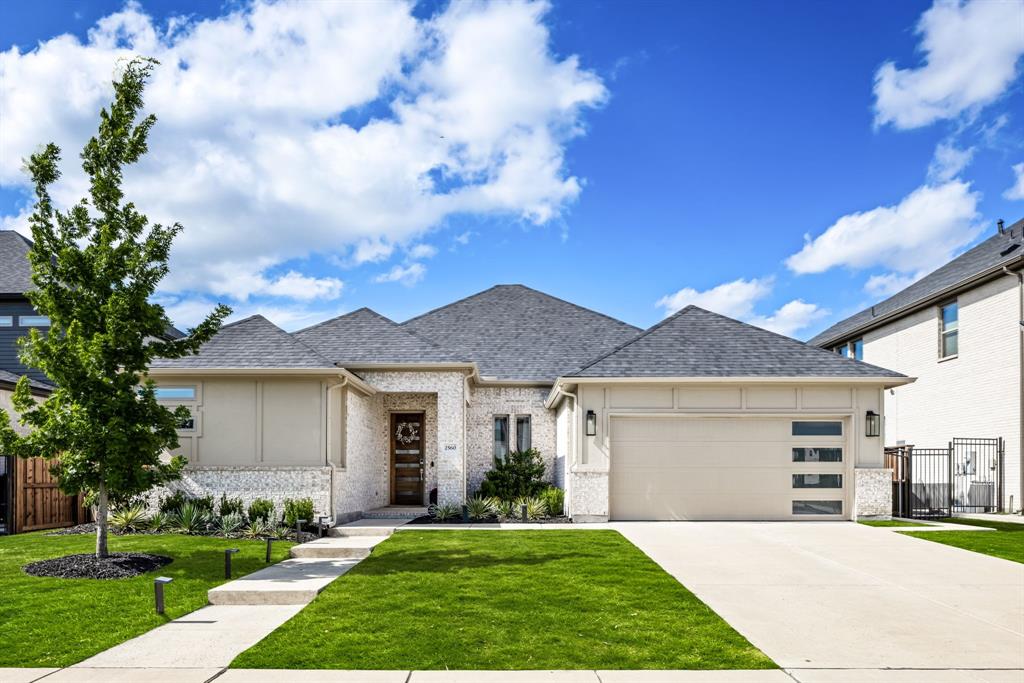 2560 Horsetail Road