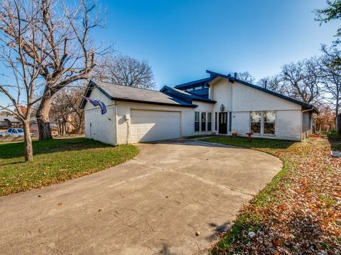 A home in Hickory Creek