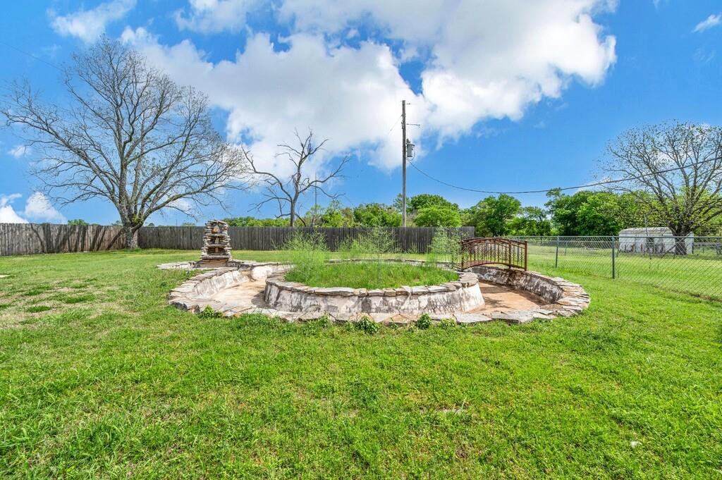 L. Jones abst 465 - Residential