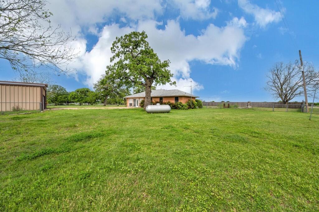 L. Jones abst 465 - Residential