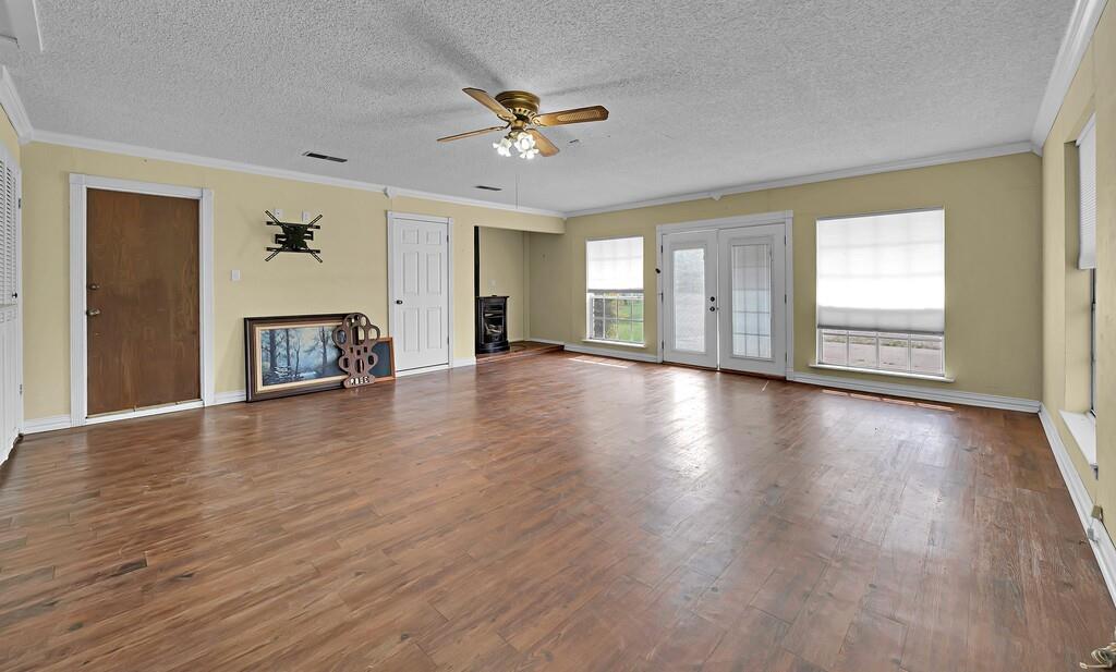 L. Jones abst 465 - Residential