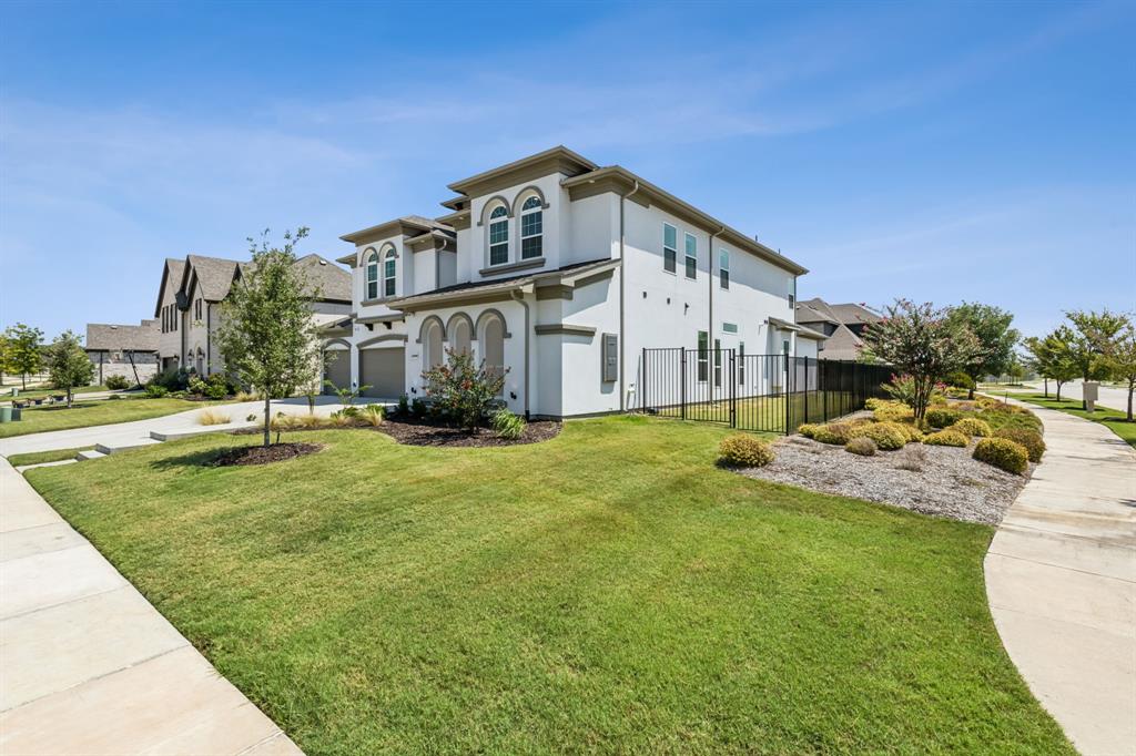 Hollyhock Ph 3 - Residential Lease