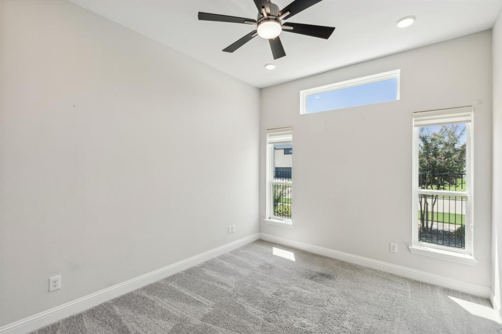 Hollyhock Ph 3 - Residential Lease