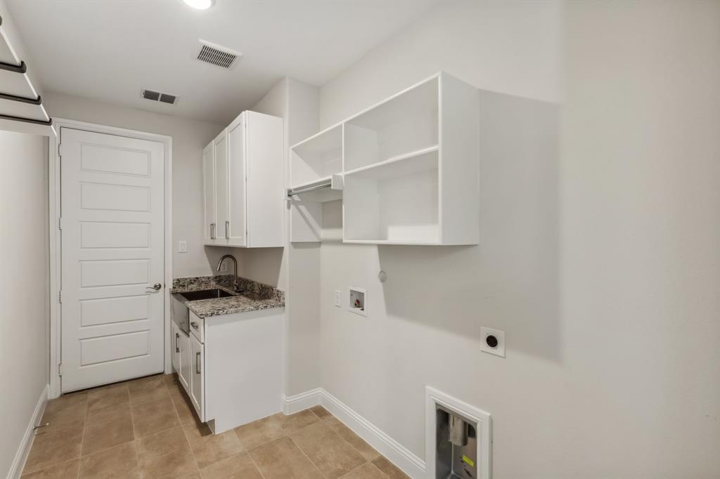 Hollyhock Ph 3 - Residential Lease