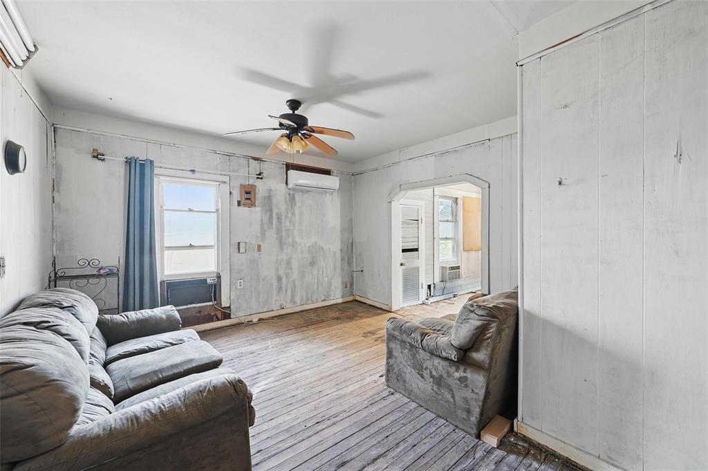 Cotter Oaks - Residential