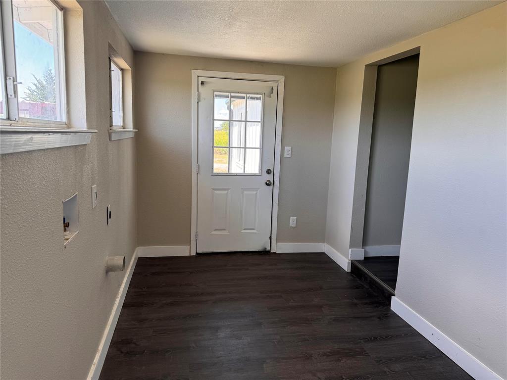 Hendricks 2nd Add - Residential Lease