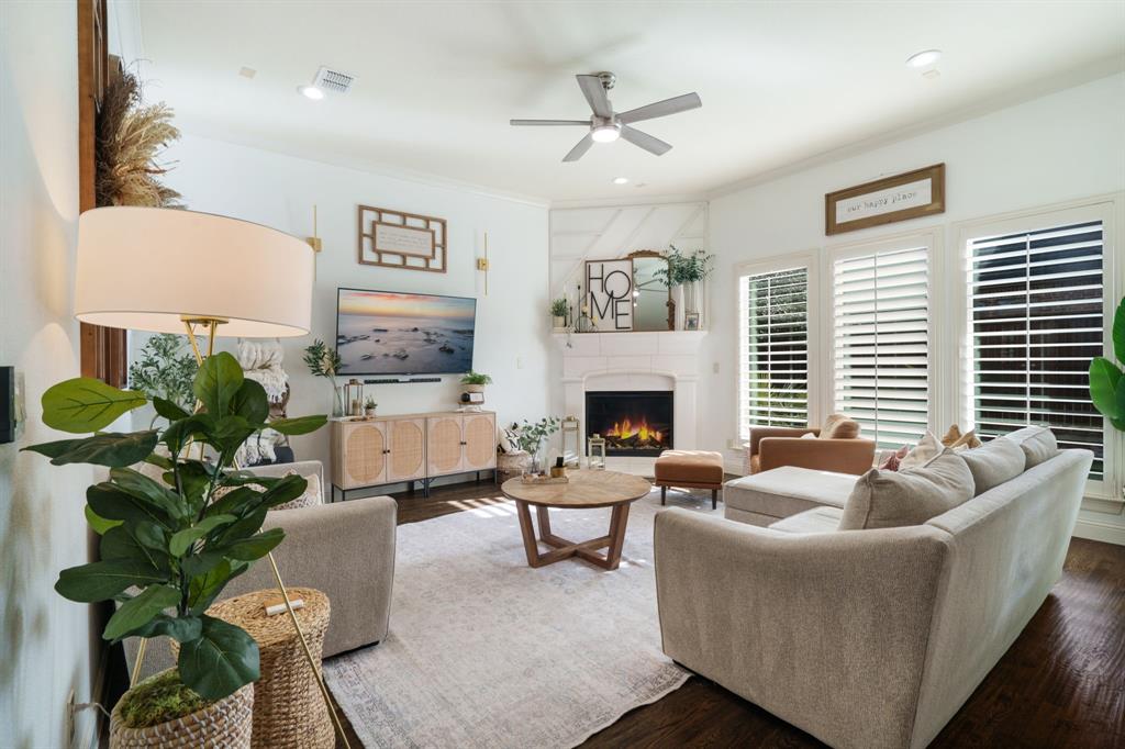 1318 Cottonwood Drive