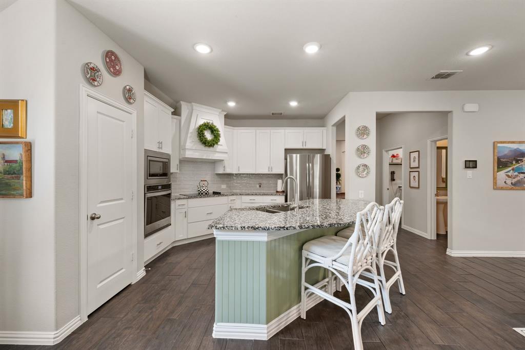 Justin, Texas 76247, United States, 4 Bedrooms Bedrooms, ,3 BathroomsBathrooms,Residential,Active,217939