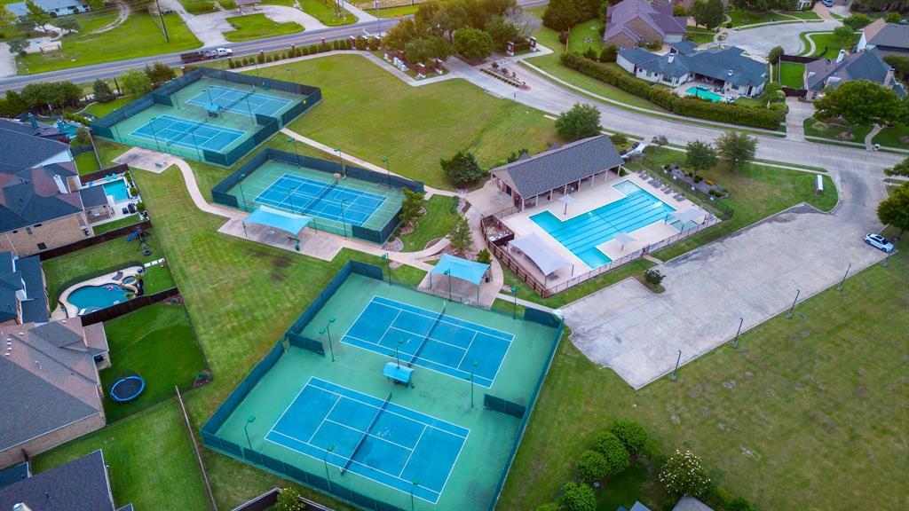 Buffalo Creek Tennis Village - Residential