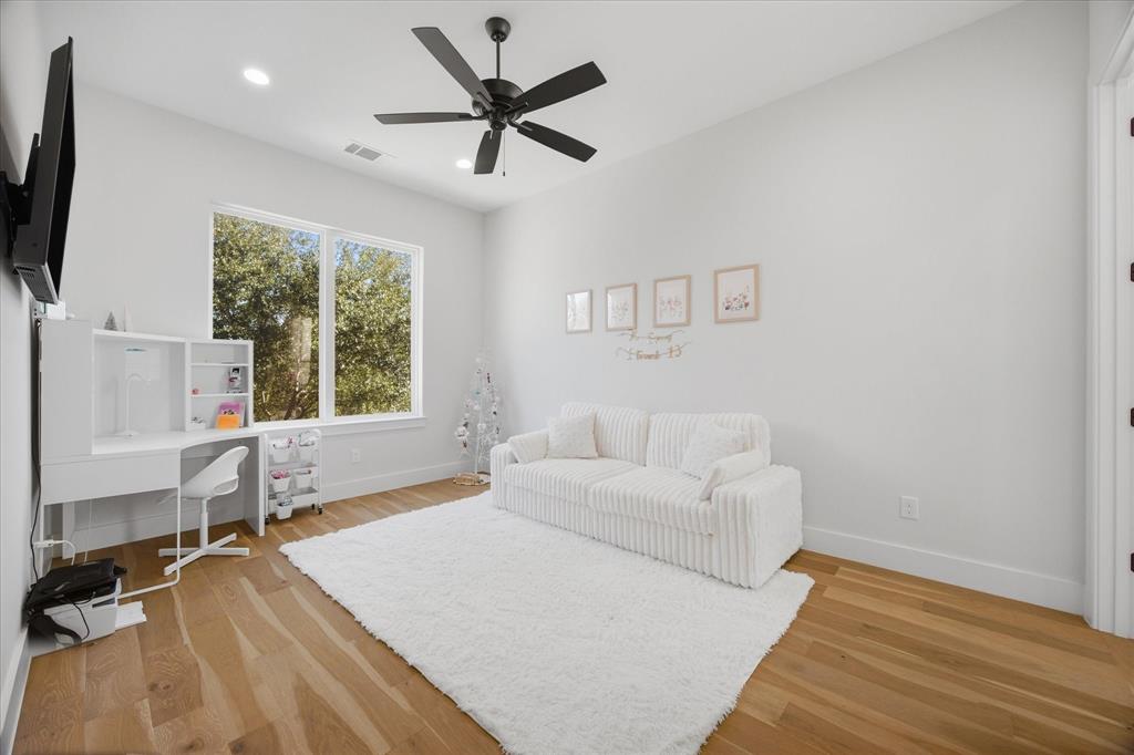 Buffalo Creek Tennis Village - Residential