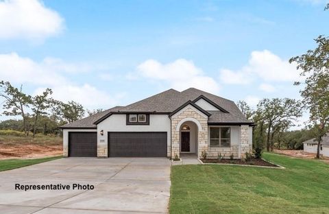 400 McAlpine Springtown TX 76082