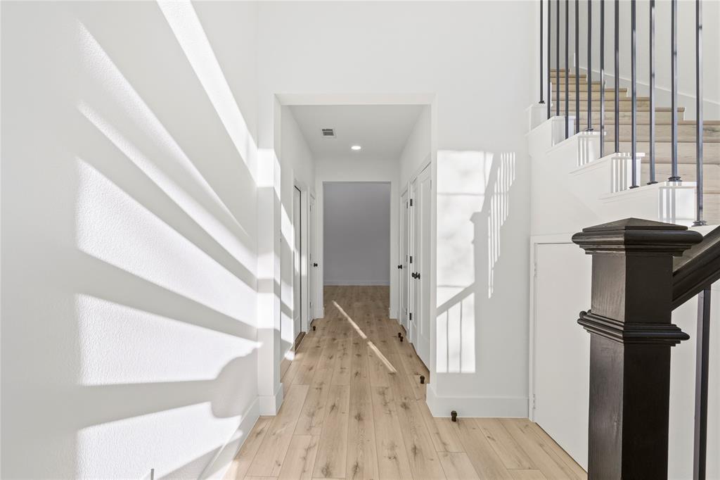 EVELYN HEIGHTS - Residential