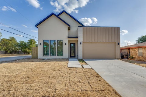 Photo of 922 Claude Street, Dallas, TX 75203 (MLS # 21391222)