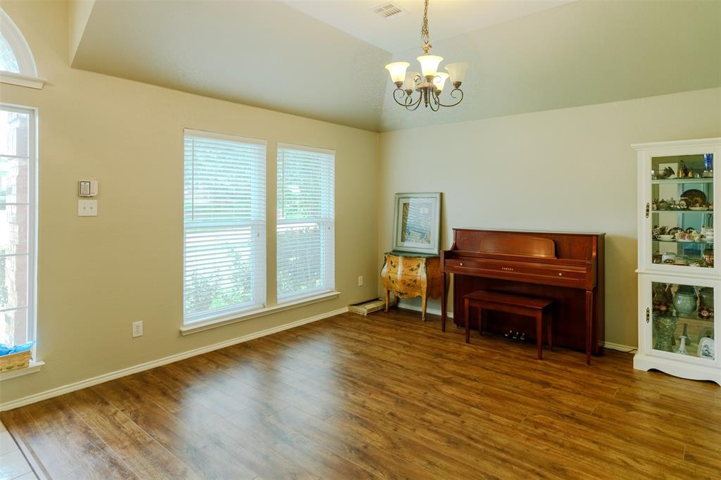 2448 Cimmaron Drive