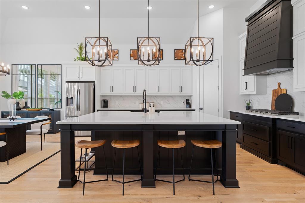 2240 Ravens Court