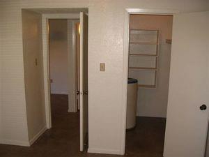 750 N Judge Ely Boulevard 127