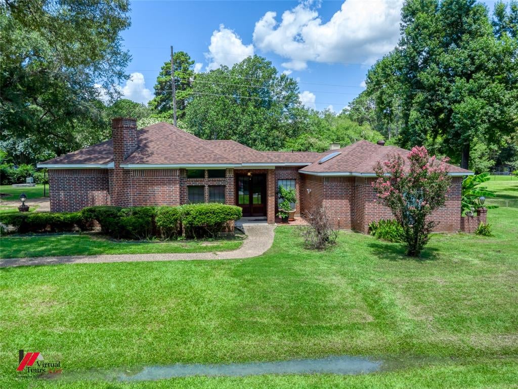9838 Ballantrae Circle
