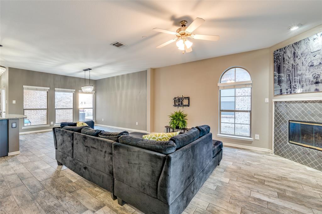 6767 Livorno Lane